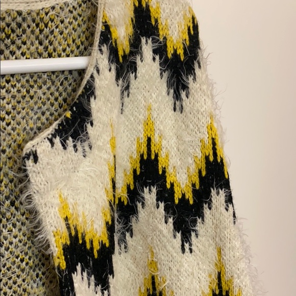 White, black and yellow mid-length cardigan - Picture 3 of 4